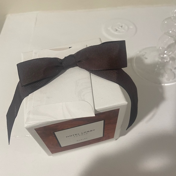 Hotel Lobby Candle - chalet - Picture 4 of 6